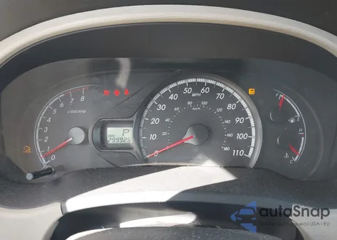 2011 Toyota Sienna Base V6 z USA, uszkodzony, nr VIN 5TDZK3DC1BS030244